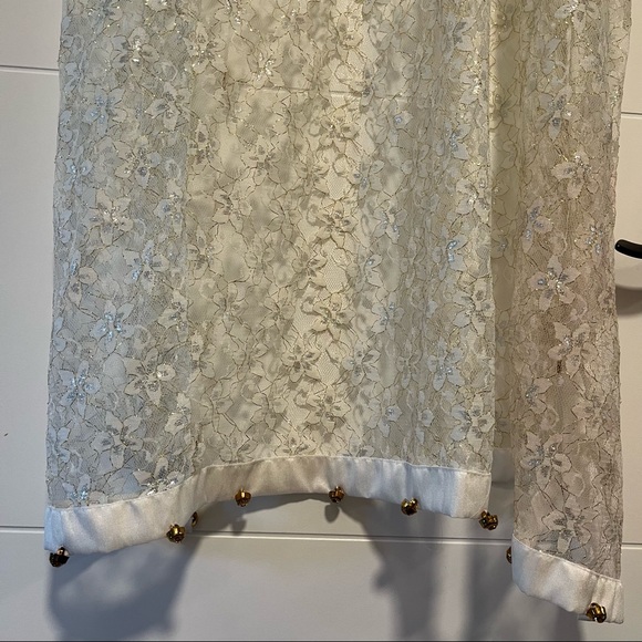 Vintage Lace Open Robe - Picture 16 of 16